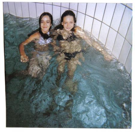 à la piscine